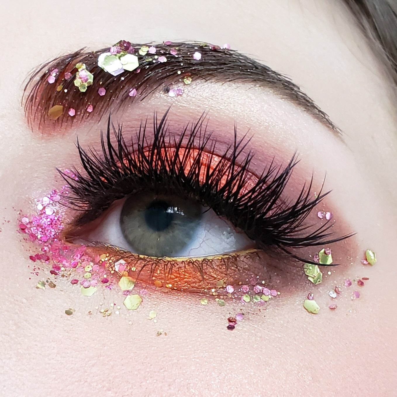 Brushes & More Make-Up!