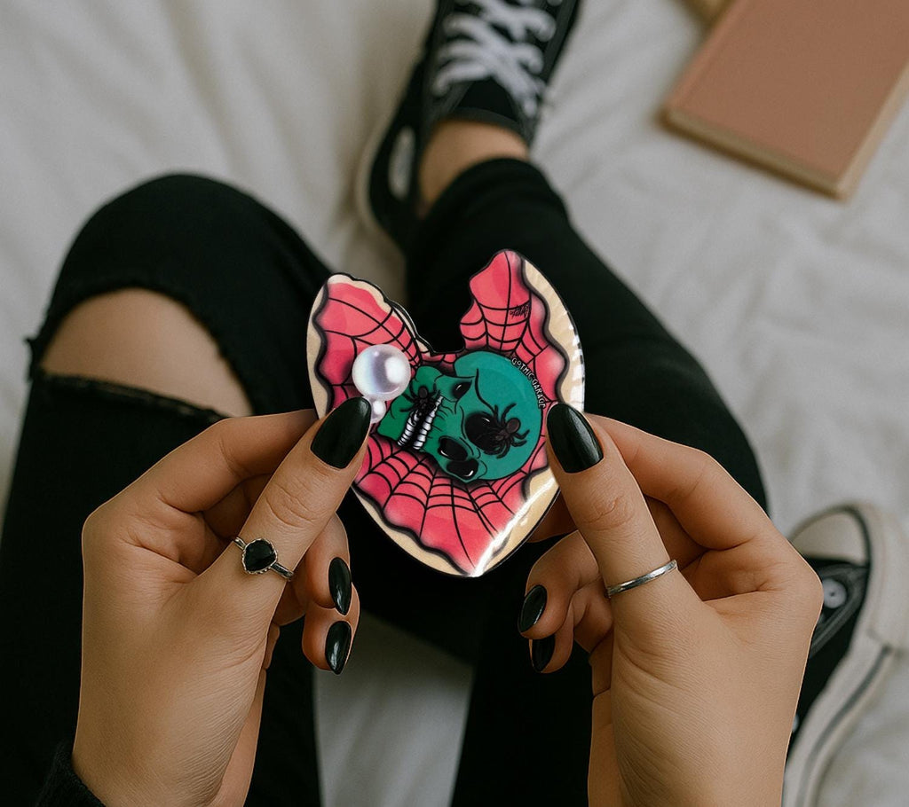 Spider Skull Clamshell Die Cut Waterproof Sticker—A Wicked Twist for Your Ocean Treasure Collections