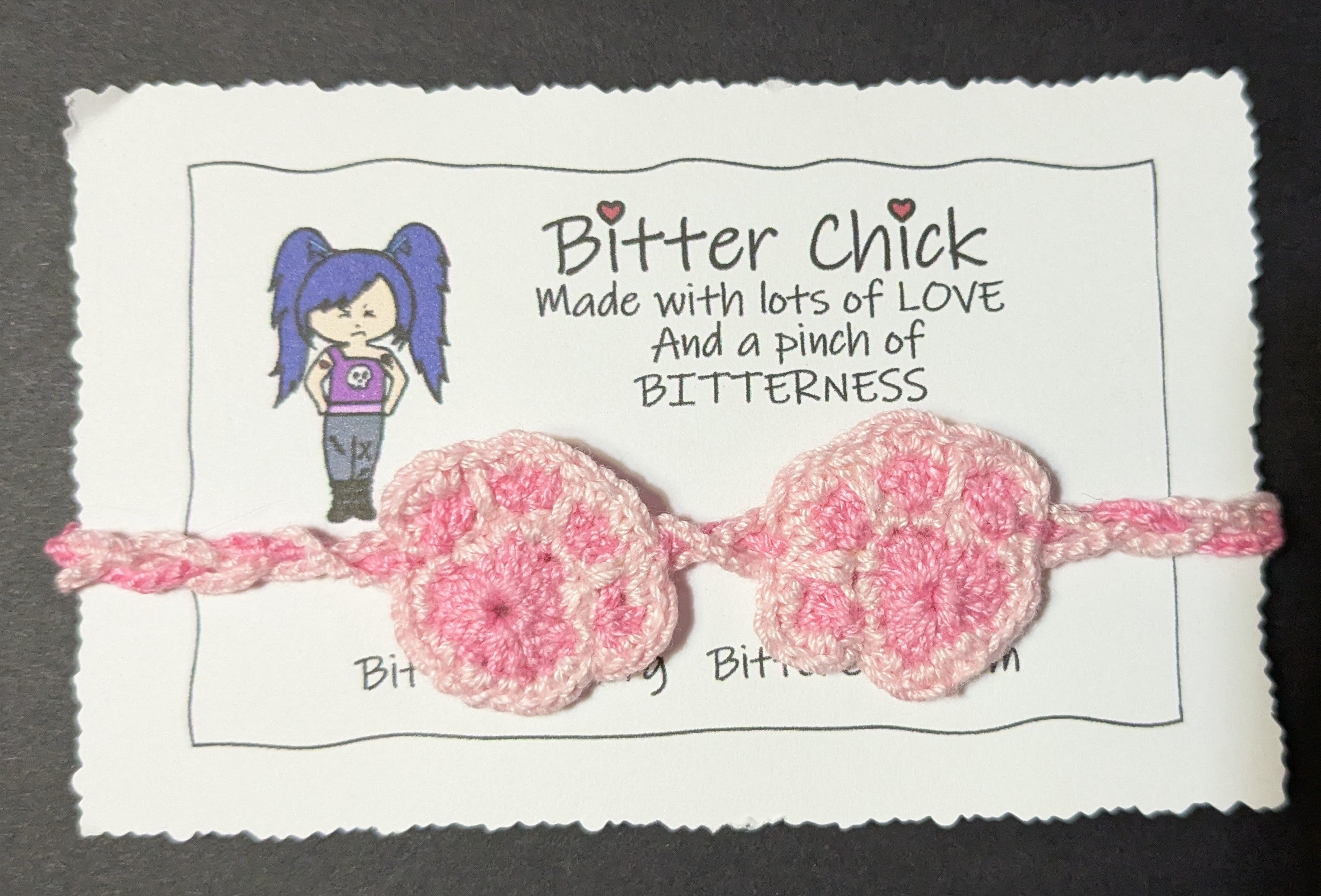 Sweet Paws Bracelet - Crocheted (pinky)